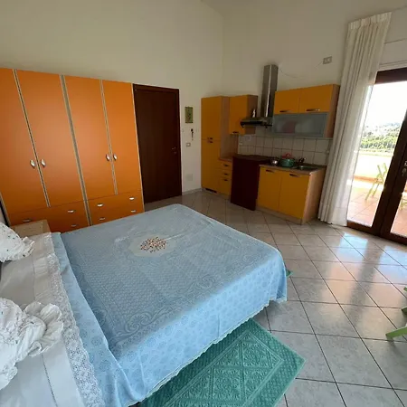 Rosa Apartment